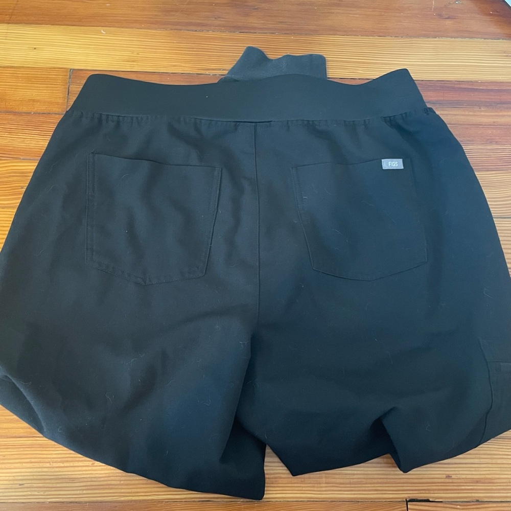 Figs Black Women's Pants - Picture 5 of 6
